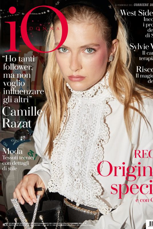 CAMILLE RAZAT in Io Donna del Corriere Sella Sera, December 2021