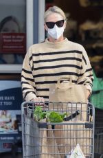 CHARLIZE THERON Shopping at Gelson