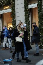 CHIARA FERRAGNI Shop in Via Montenapoleone at Cartier in Milan 12/20/2021