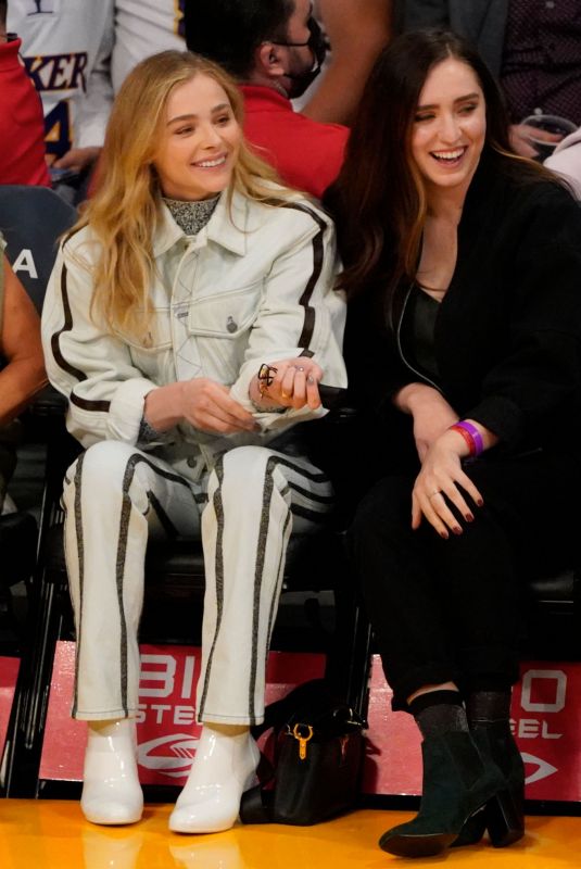 CHLOE MORETZ and a Friend at Orlando Magic vs LA Lakers Game at Staples Center in Los Angeles 12/12/2021