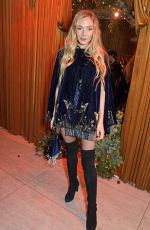 CLARA PAGET at Annie