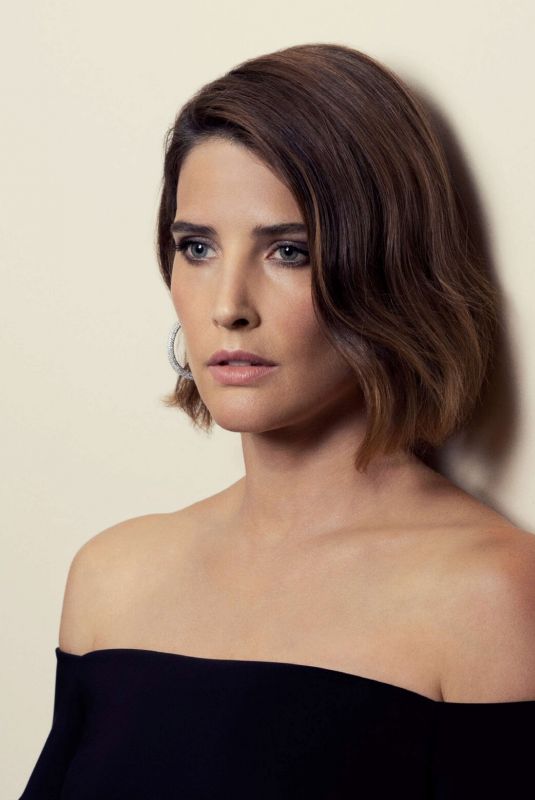 COBIE SMULDERS for Emmy Magazine, December 2021