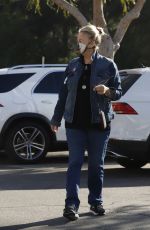 CYBIL SHEPHERF Shopping at Gelson