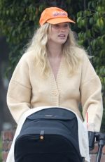 ELSA HOSK Out with Her Daughter and Mother in Pasadena 12/03/2021