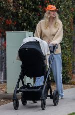 ELSA HOSK Out with Her Daughter and Mother in Pasadena 12/03/2021