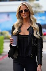 EMMA HERNAN Out for Lunch at Sunset Plaza in West Hollywood 12/03/2021