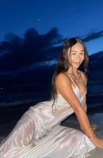 EVA GUTOWSKI - Instagram Photos 12/19/2021