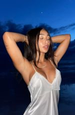 EVA GUTOWSKI - Instagram Photos 12/19/2021