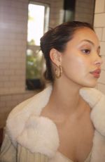 FIONA BARRON - Instagram Photos 12/27/2021