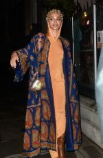 FKA TWIGS Arrives at The King