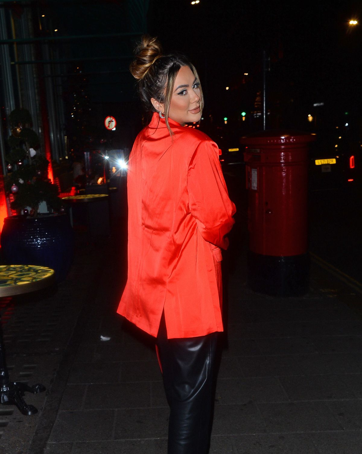 FRANKIE SIMS at Sexy Fish in London 12/18/2021 – HawtCelebs