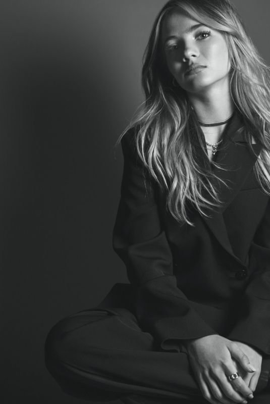 FREYA ALLAN for Hunger Magazine, October 2021