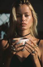 FRIDA AASEN for vAness Moody 2021