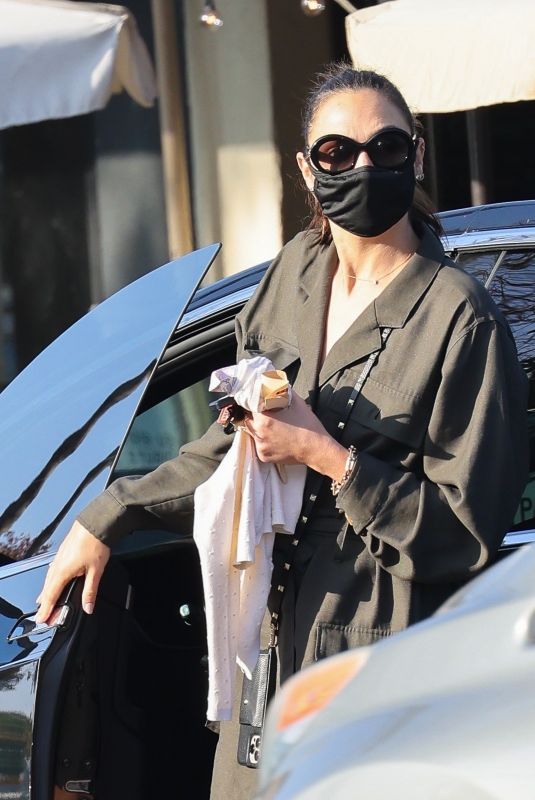 GAL GADOT Out to Lunch Near Her Home in Studio City 12/04/2021