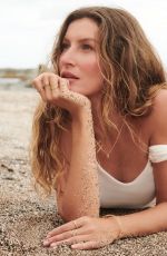 GISELE BUNDCHEN for Vivara Christmas 2021 Campaign