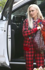 GWEN STEFANI Out and About in Los Angeles 12/05/2021