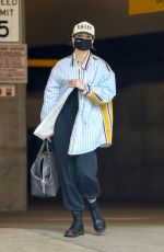 HAILEE STEINFELD Out and About in Los Angeles 12/09/2021