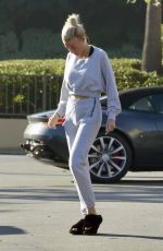 HEATHER RAE YOUNG Heading to Yoga Class in Newport Beach 12/17/2021