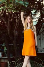 ISABELLA CROVETTI for Photobook Magazine, 2021