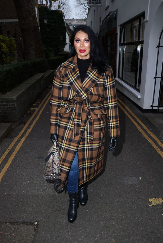 JEANINE SOTHCOTT NERISSA Out for Lunch at Ivy Kensignton Brasserie in London 12/17/2021