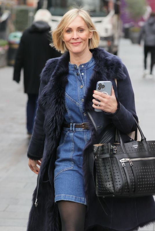 JENNI FGALCONER Leaves Smooth FM Show in London 12/22/2021