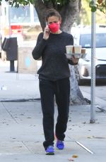 jennifer garner carries a few cups of coffee in Brentwood 12/20/2021