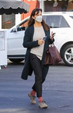 JENNIFER GARNER Out for a Business Meeting in Brentwood 12/06/2021