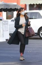 JENNIFER GARNER Out for a Business Meeting in Brentwood 12/06/2021