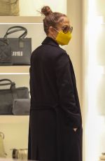 JENNIFER LOPEZ Shopping on Rodeo Drive in Beverly Hills 12/18/2021