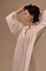 JESSICA HENWICK for Elle Magazine, Singapore December 2021