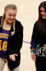 JOJO SIWA at Phoenix Suns vs Los Angeles Lakers Game in Los Angeles 12/21/2021
