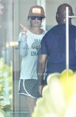 JULIA ROBERTS Out and About in Gold Coast 11/12/2021