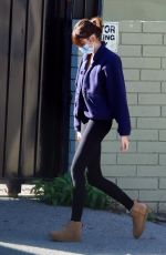 KAIA GERBER and Austin Butler Out in Los Angeles 12/19/2021