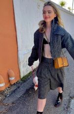 KATHRYN NEWTON - Instagram Photos 12/23/2021