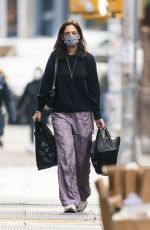 KATIE HOLMES Out Shopping on Christmas Day in New York 12/25/2021