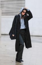 KENDALL JENNER Heading to FRWD Office in Beverly Hills 12/14/2021