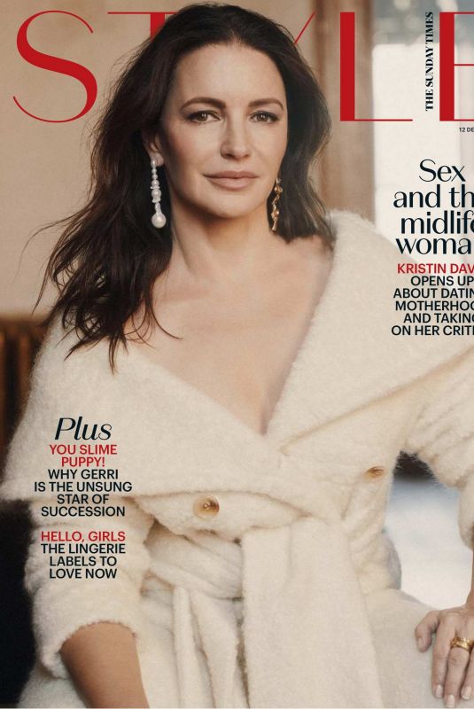 KRISTIN DAVIS in The Sunday Times Style, December 2021