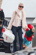 LAETICIA HALLYDAY Out Shopping in Pacific Palisades 12/06/2021