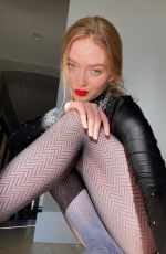 LARSEN THOMPSON - Instagram Photos 12/28/2021