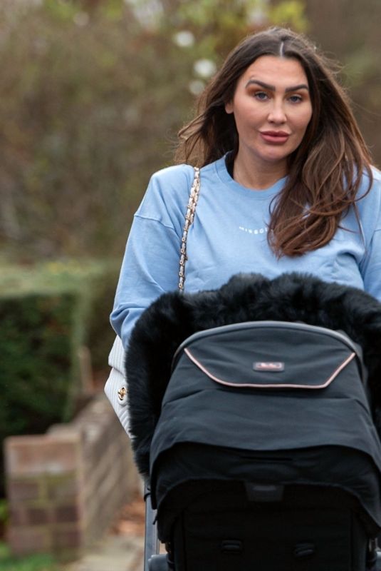 LAUREN GOODGER Out with Her Baby in Chigwell 12/19/2021