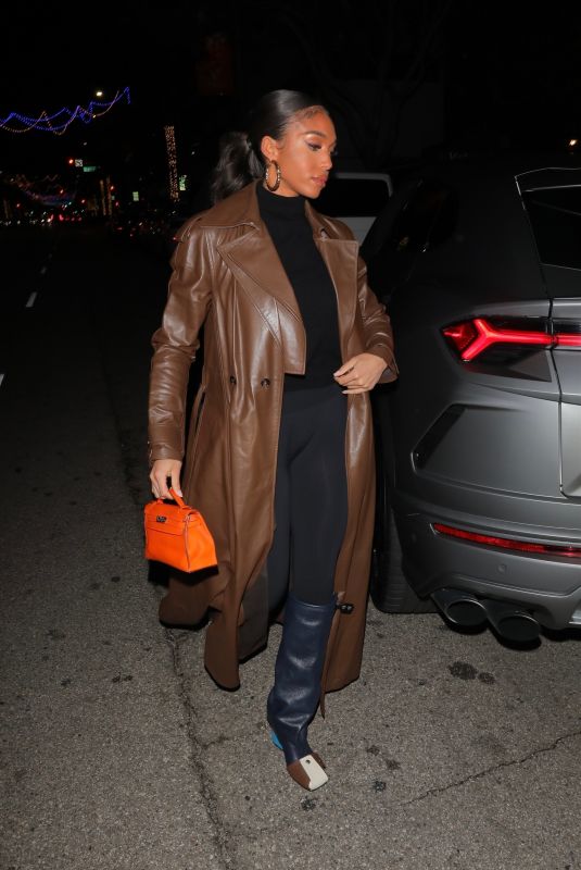 LORI HARVEY Out for Dinner at Mastro