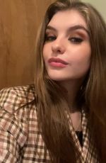 LYLIANA WRAY - Instagram Photos 12/30/2021