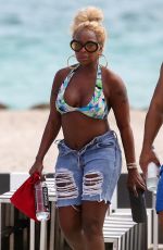 MARY J. BLIGE in Bikini on the Beach in Miami 12/06/2021