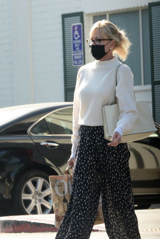 MELANIE GRIFITH Out Shopping at Bristol Farms in West Hollywood 12/08/2021