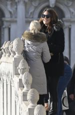 MICHELLE COLLINS Took a Few Selfies with a Friend in Venice 12/20/2021
