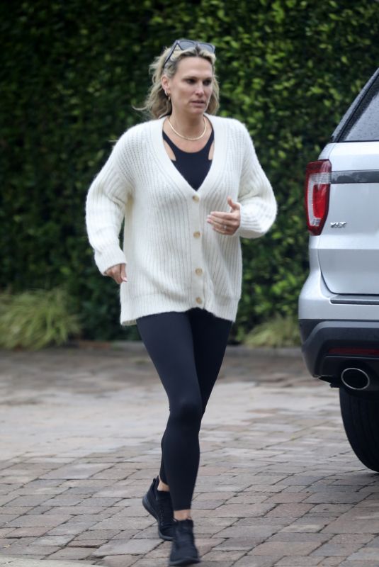 MOLLY SIMS Out and About in Los Angeles 12/26/2021