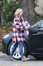 MOLLY SIMS Out on a Rainy Day in Santa Monica 12/16/2021