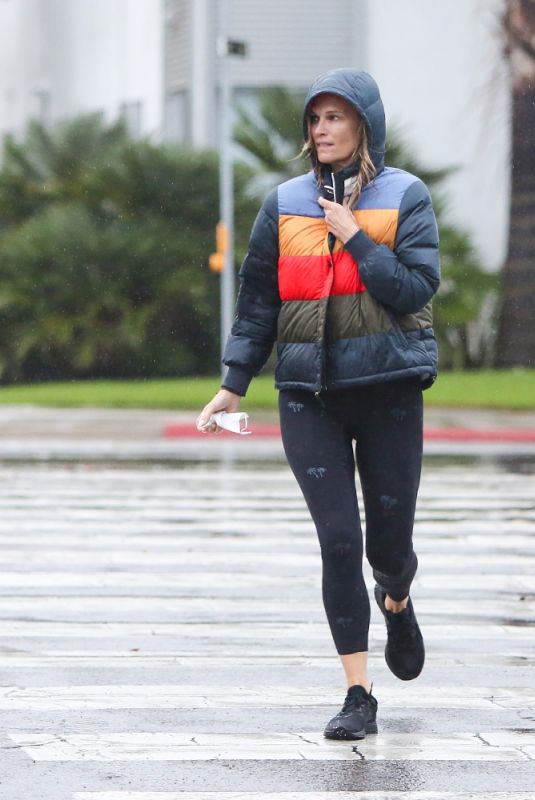 MOLLY SIMS Out on Rain in Los Angeles 12/14/2021