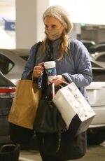 MOLLY SIMS Out Shopping in Pacific Palisades 12/23/2021