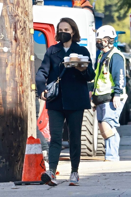NATALIE PORTMAN Out for Coffee in Los Feliz 12/16/2021